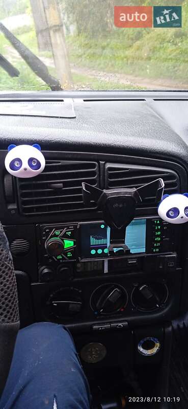 Седан Volkswagen Passat 1995 в Чернигове фото 6 Седан Volkswagen Passat 1995 в Чернигове