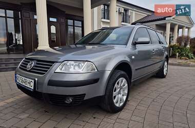 Универсал Volkswagen Passat 2003 в Стрые