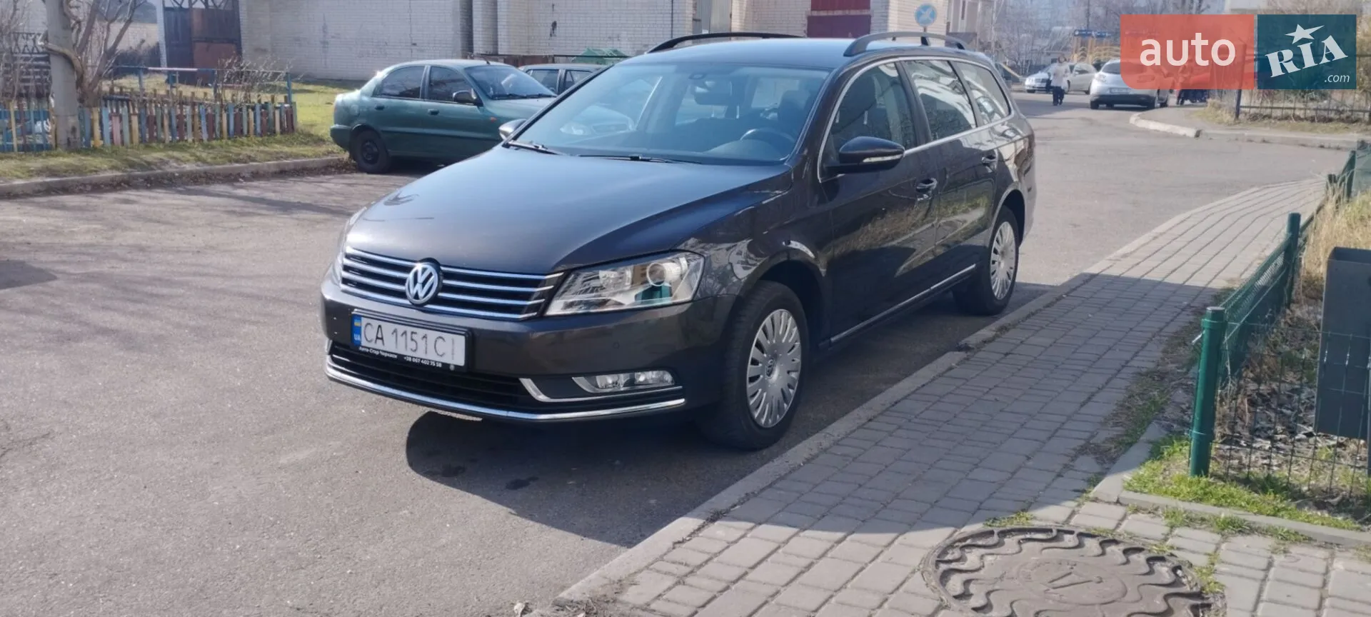 2013 Volkswagen Passat - мініатюра 2