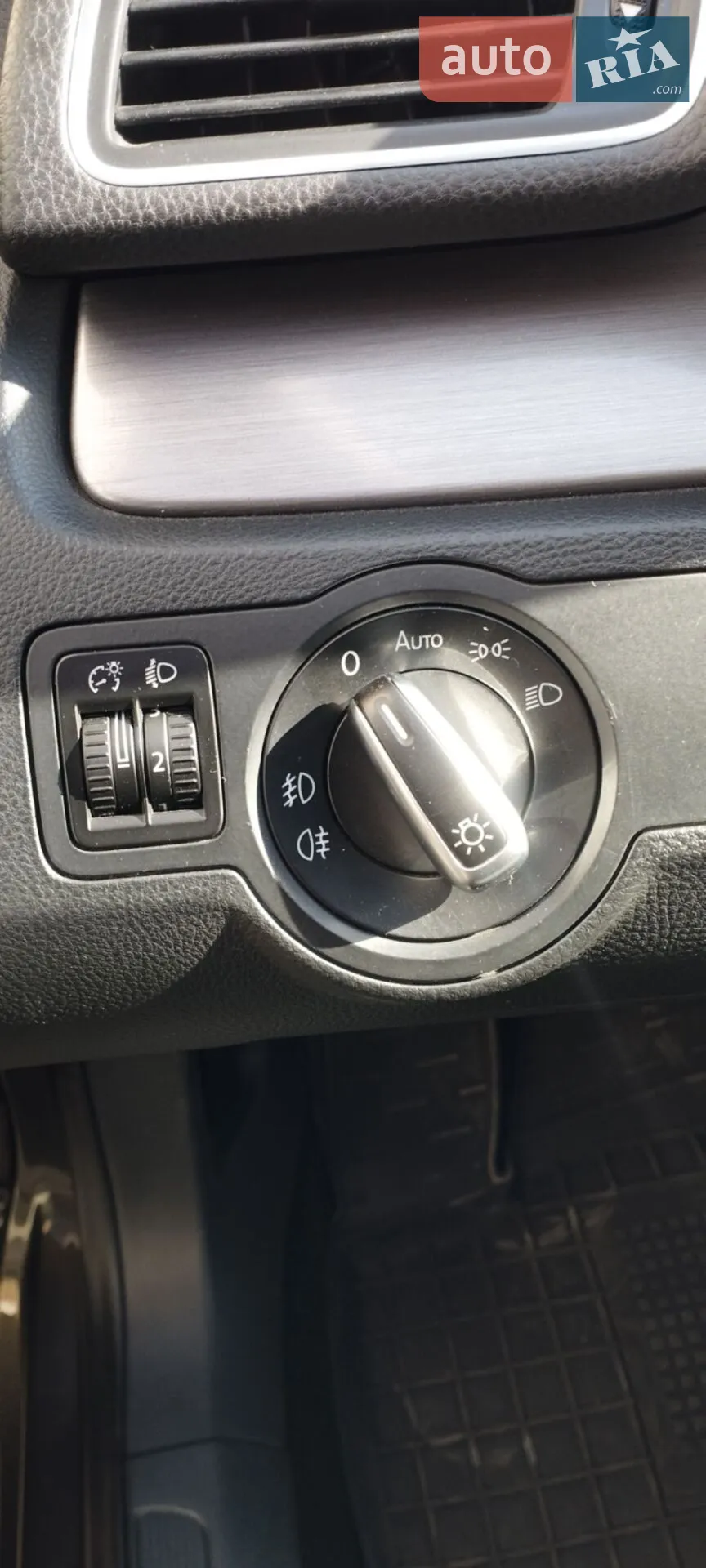 2013 Volkswagen Passat - мініатюра 19