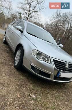 Универсал Volkswagen Passat 2007 в Львове