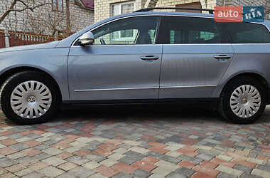 Универсал Volkswagen Passat 2008 в Житомире