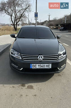 Седан Volkswagen Passat 2011 в Миколаєві