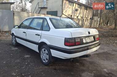 Седан Volkswagen Passat 1991 в Василькові