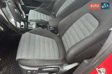 Универсал Volkswagen Passat 2012 в 