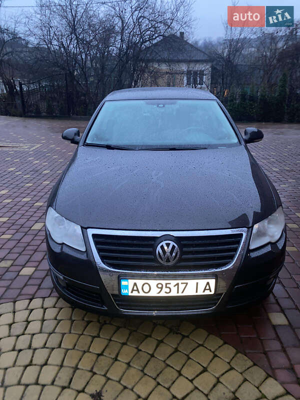 Седан Volkswagen Passat 2007 в Виноградове