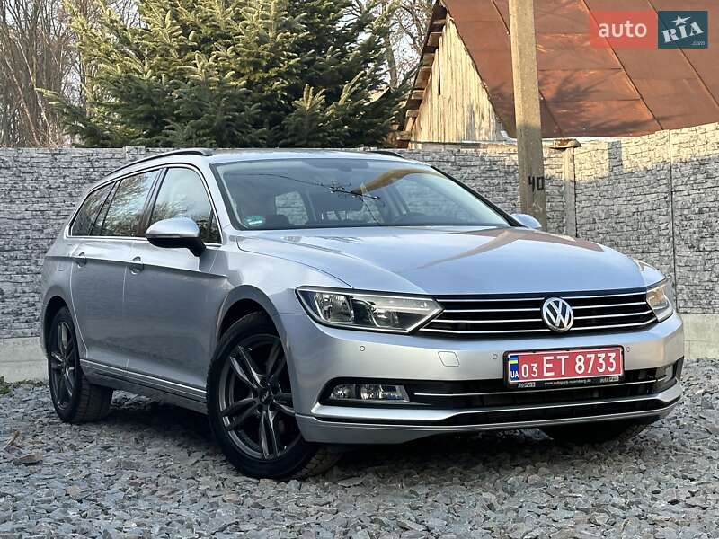 Універсал Volkswagen Passat 2017 в Рівному