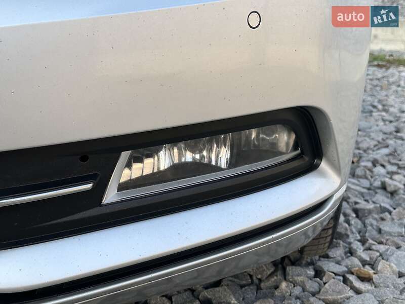 Універсал Volkswagen Passat 2017 в Рівному