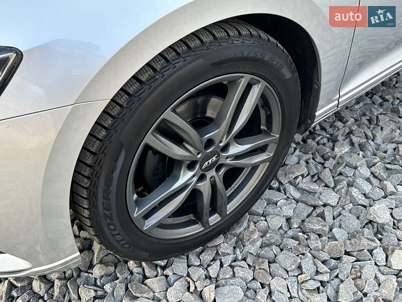 Універсал Volkswagen Passat 2017 в Рівному