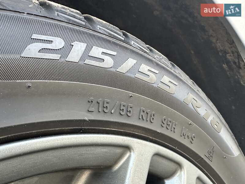 Універсал Volkswagen Passat 2017 в Рівному