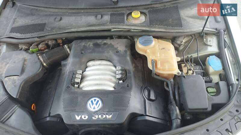 Седан Volkswagen Passat 2000 в Виннице