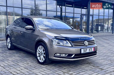 Седан Volkswagen Passat 2011 в 