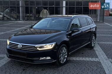 Универсал Volkswagen Passat 2015 в Хусте