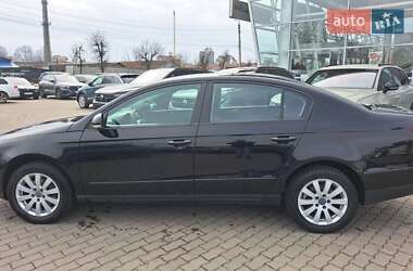 Седан Volkswagen Passat 2009 в 