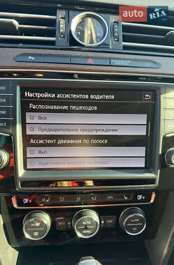 Універсал Volkswagen Passat 2015 в 