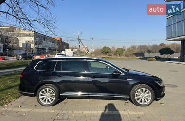 Універсал Volkswagen Passat 2015 в 