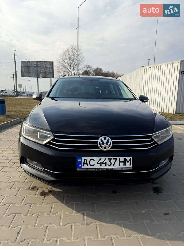 Универсал Volkswagen Passat 2016 в Луцке фото 2 Универсал Volkswagen Passat 2016 в Луцке