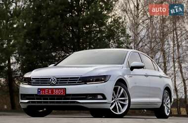 Седан Volkswagen Passat 2018 в Дрогобичі