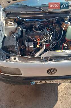 Седан Volkswagen Passat 1989 в 
