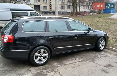 Универсал Volkswagen Passat 2008 в Харькове