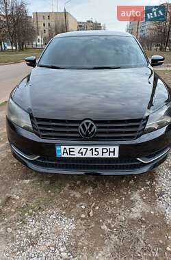 Седан Volkswagen Passat 2014 в Кривому Розі