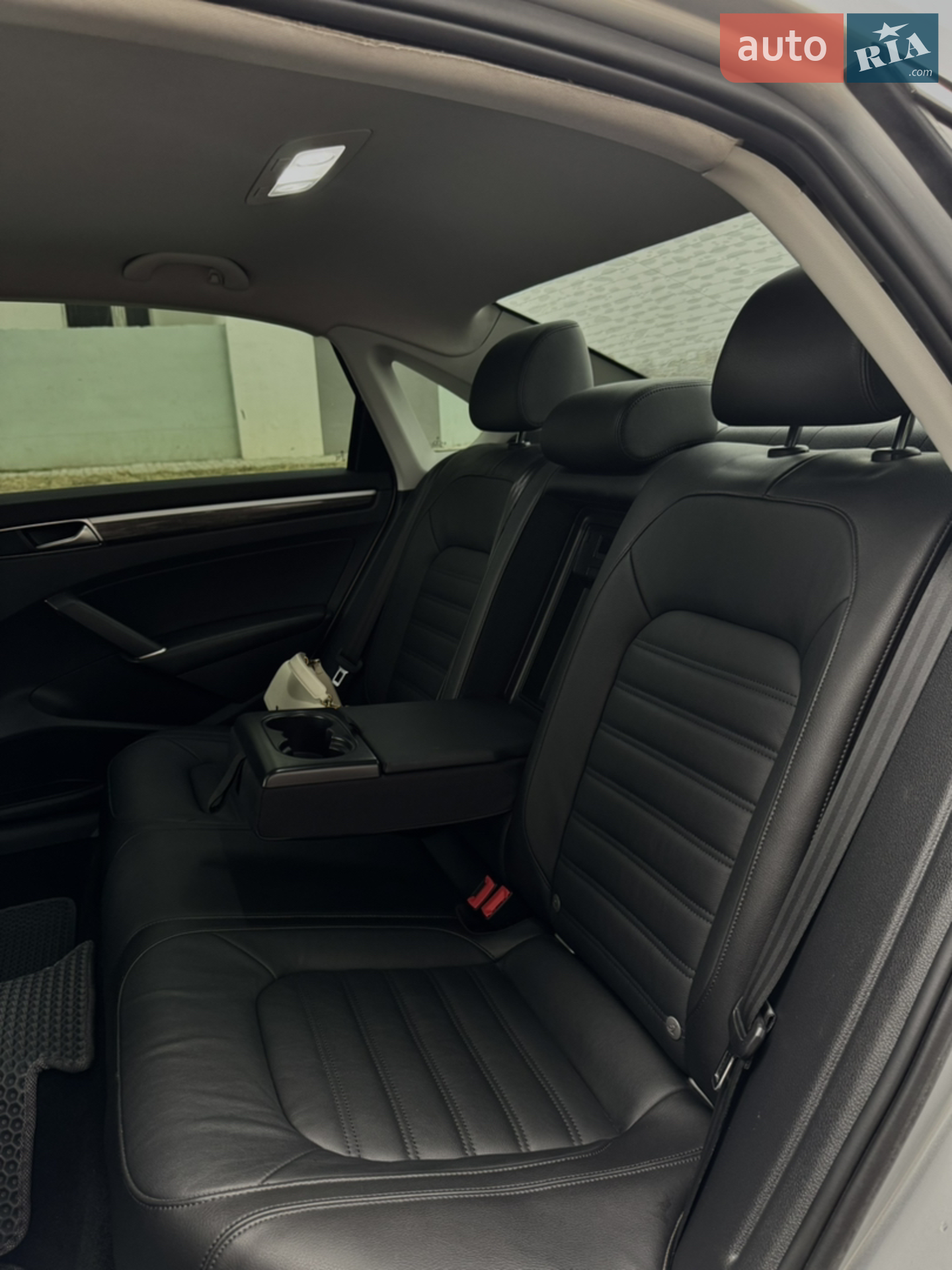 2018 Volkswagen Passat - мініатюра 12