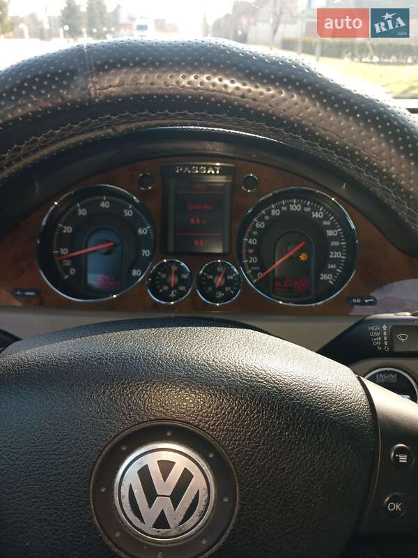 Универсал Volkswagen Passat 2008 в Тячеве