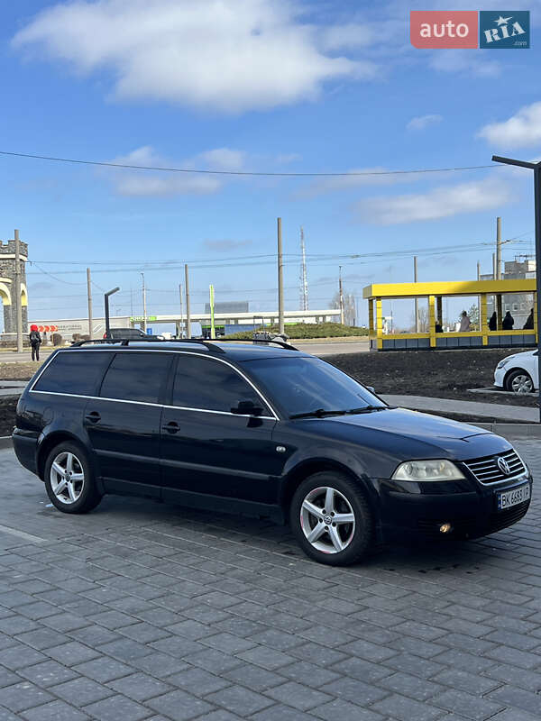 Универсал Volkswagen Passat 2001 в Ровно