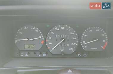 Универсал Volkswagen Passat 1994 в 