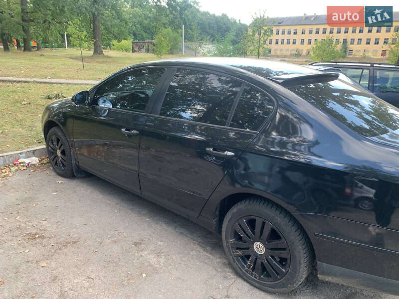 Седан Volkswagen Passat 2008 в Носовке
