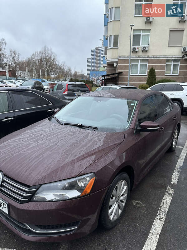 Седан Volkswagen Passat 2014 в Киеве фото 4 Седан Volkswagen Passat 2014 в Киеве