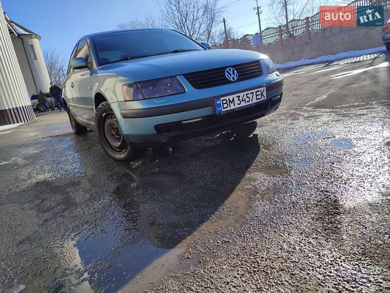 Седан Volkswagen Passat 1997 в Запоріжжі