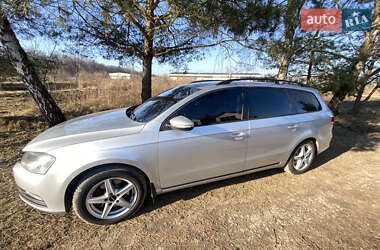 Универсал Volkswagen Passat 2011 в 