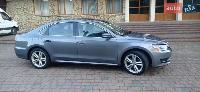 Седан Volkswagen Passat 2014 в Делятині