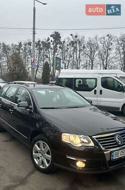 Універсал Volkswagen Passat 2007 в Миколаєві