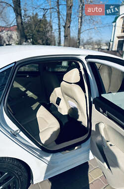 Седан Volkswagen Passat 2018 в 