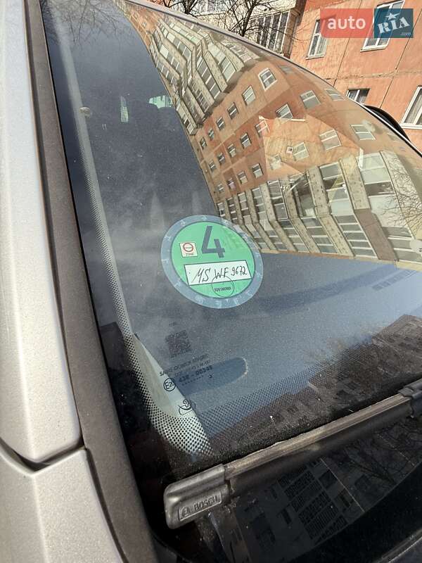 Универсал Volkswagen Passat 2014 в Луцке фото 16 Универсал Volkswagen Passat 2014 в Луцке