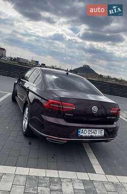 Седан Volkswagen Passat 2016 в 