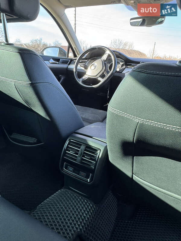 Універсал Volkswagen Passat 2015 в Переяславі