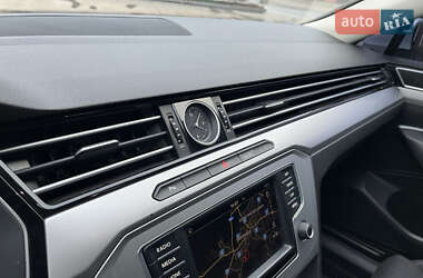 Універсал Volkswagen Passat 2015 в 