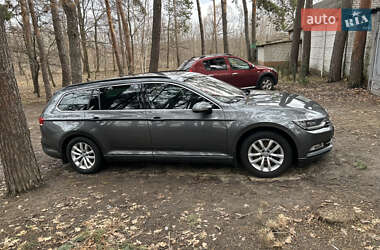Универсал Volkswagen Passat 2015 в 