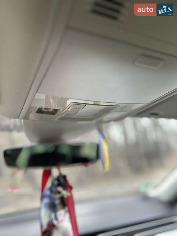 Універсал Volkswagen Passat 2015 в Харкові