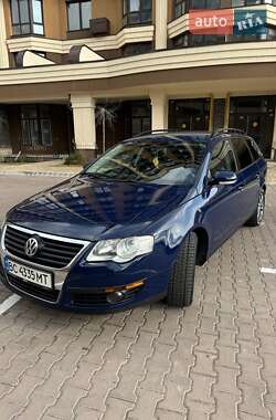 Універсал Volkswagen Passat 2009 в Софіївській Борщагівці