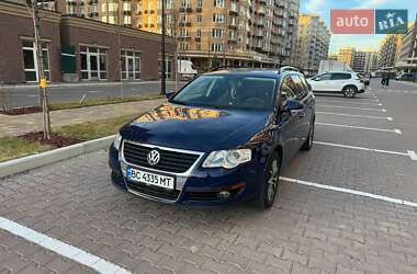 Універсал Volkswagen Passat 2009 в Софіївській Борщагівці