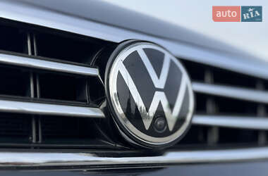 Універсал Volkswagen Passat 2021 в 
