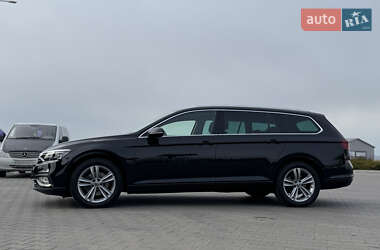 Універсал Volkswagen Passat 2021 в 