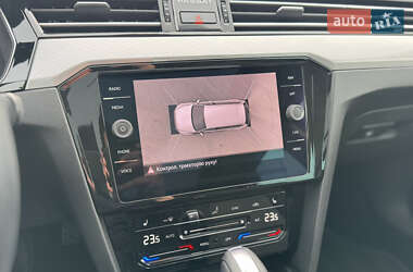 Універсал Volkswagen Passat 2021 в 