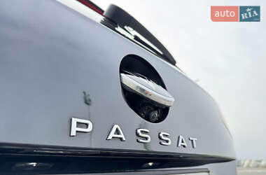 Універсал Volkswagen Passat 2021 в 