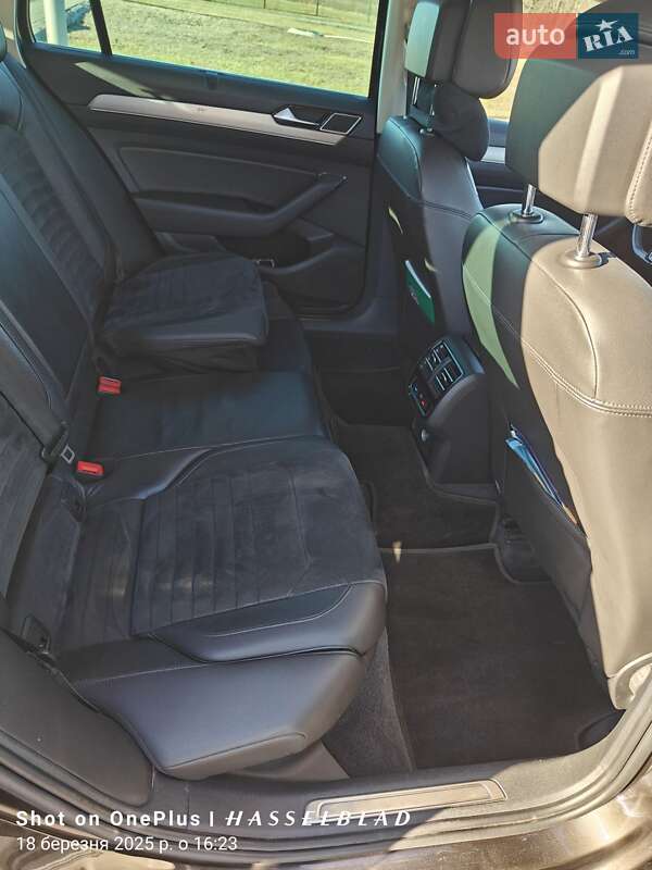Универсал Volkswagen Passat 2015 в Умани