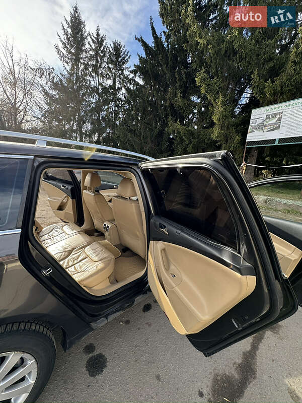 Универсал Volkswagen Passat 2006 в Львове